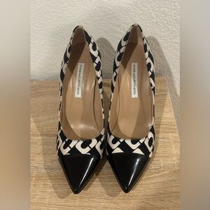 Diane Von Furstenberg Black and White Geometric Pointed-Toe 4” Stiletto Pumps